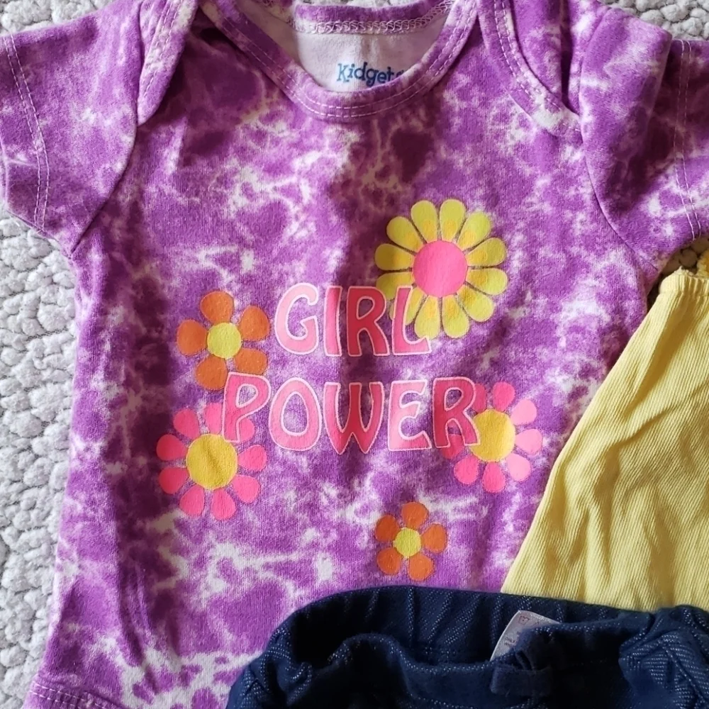 Juicy Couture tiedye onsie and lace top set